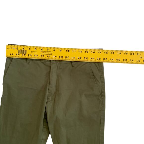 Across The Pond Men's Size 30x32 Slim Fit Stretch Craft & Tradition Chino Pants - Picture 3 of 16